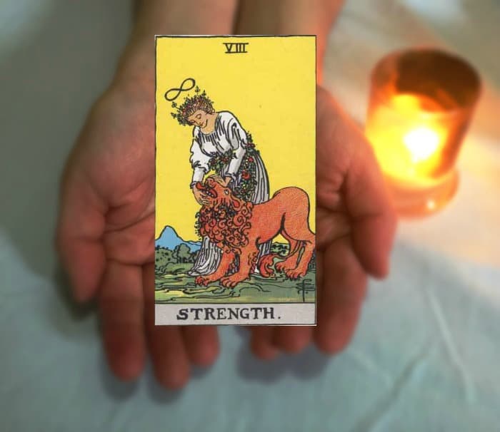 Tarot Advice – Guidance in Every Card: Strength