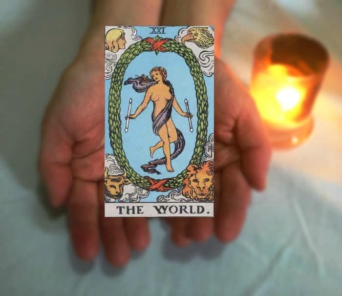 Tarot Advice – Guidance in Every Card: The World