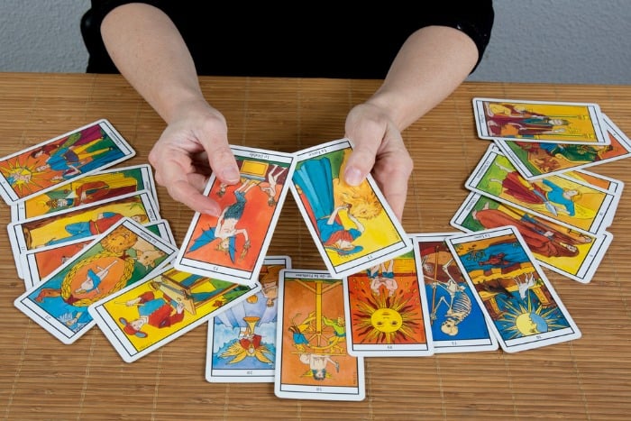 The Hit List - Ways to learn tarot without breaking the bank