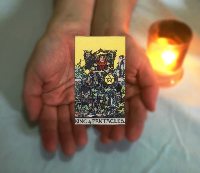 Tarot Advice – Guidance in Every Card: King of Pentacles