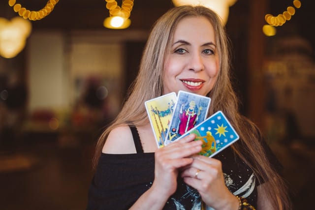The Tarot Lady - Tarot Readings with Theresa Reed