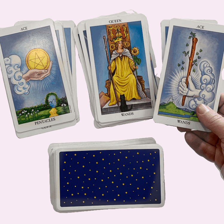 A 30-second spread for when need a simple “yes or no” answer - The Tarot Lady