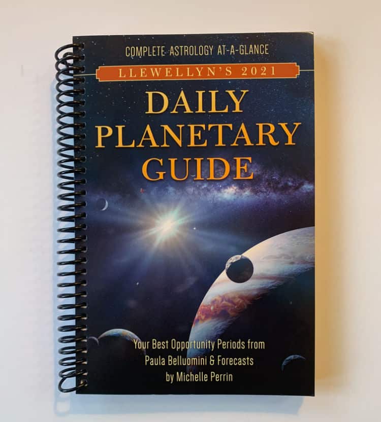 Astrological Planner Reviews - Llewellyn Daily Planetary Guide